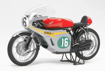 Tamiya - Honda RC166 GP Racer 1960